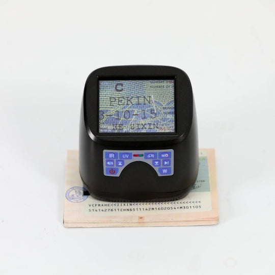 PAM2 Portable Digital Magnifier